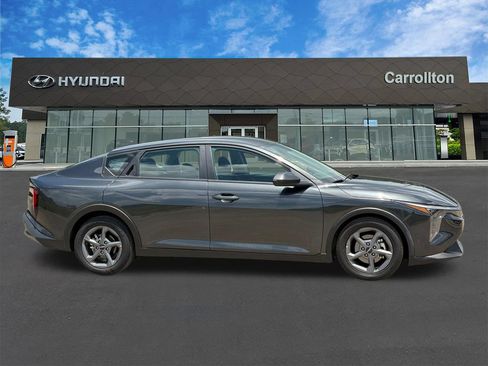 Used 2025 Kia K4 FWD image 4