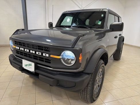 Used 2025 Ford Bronco Big Bend AWD/4WD image 2