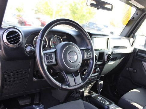 Used 2016 Jeep Wrangler Unlimited Sport w/ Max Tow Package image 16