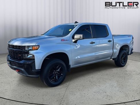 Used 2020 Chevrolet Silverado 1500 Custom Trail Boss w/ Custom Convenience Package image 2