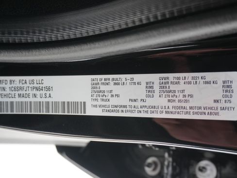 Used 2023 RAM 1500 Laramie AWD/4WD image 30