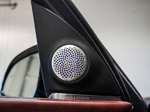 Used 2024 BMW XM image 27