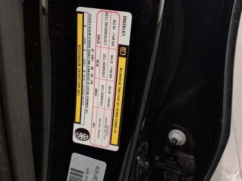 Used 2020 RAM 1500 Laramie w/ Sport Appearance Package image 32