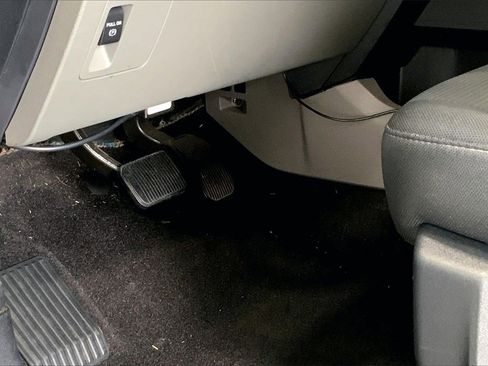 Used 2020 Ford F150 XL w/ Equipment Group 101A Mid image 22