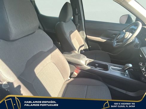 Used 2025 Nissan Kicks S FWD image 32
