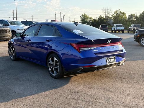 Used 2023 Hyundai Elantra Limited FWD image 5