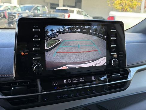 Used 2021 Toyota Sienna XSE w/ XSE Plus Package image 14