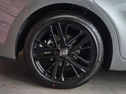 Used 2026 Toyota Camry SE FWD image 5
