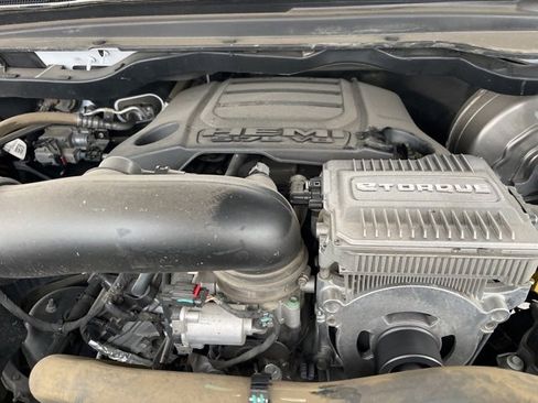 Used 2024 RAM 1500 Laramie image 38