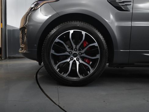 Used 2018 Land Rover Range Rover Sport Supercharged image 11