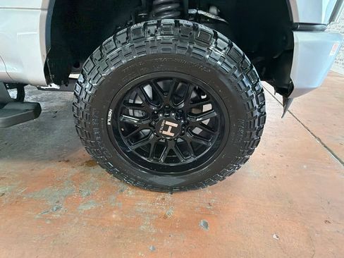 Used 2020 Ford F250 Lariat AWD/4WD image 10