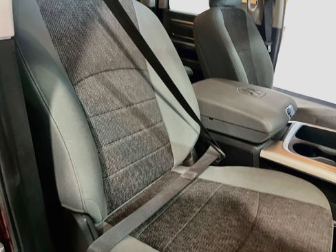 Used 2019 RAM 1500 Warlock AWD/4WD image 25