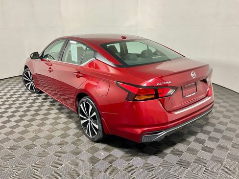 Used 2019 Nissan Altima 2.5 SR w/ SR Premium Package AWD/4WD image 14