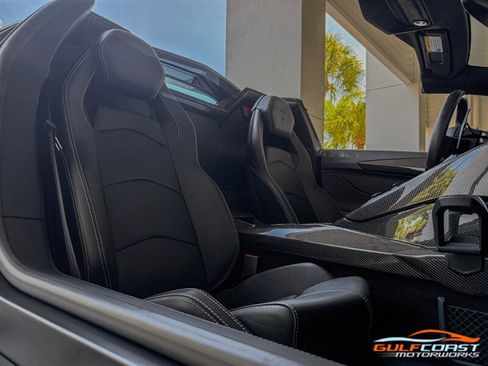 Used 2017 Lamborghini Aventador LP 700-4 AWD/4WD image 30
