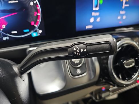 New 2026 Mercedes-Benz GLB 250 4MATIC image 25