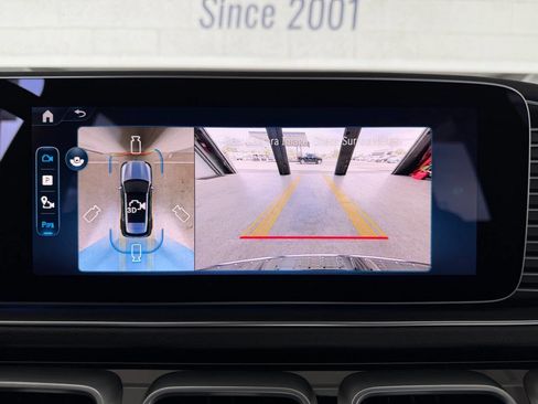 Used 2025 Mercedes-Benz GLE 450e 4MATIC image 32
