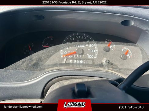Used 2002 Ford E-350 and Econoline 350 Super Duty RWD image 12