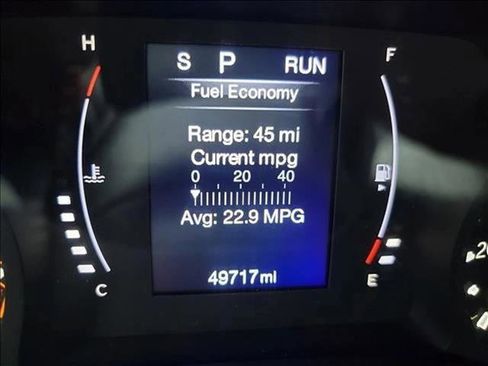 Used 2022 Jeep Compass Latitude image 10