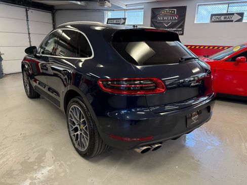 Used 2018 Porsche Macan S AWD/4WD image 4