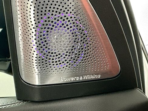 New 2025 BMW X5 M Competition w/ Executive Package image 18