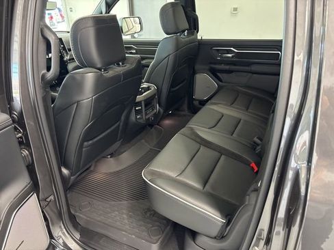 New 2026 RAM 1500 Laramie AWD/4WD image 17