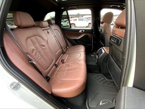 Used 2020 BMW X5 sDrive40i w/ Convenience Package image 18