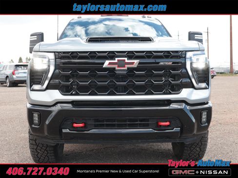 Used 2024 Chevrolet Silverado 2500 ZR2 w/ Technology Package AWD/4WD image 51