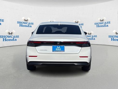 Used 2023 Honda Accord EX image 7