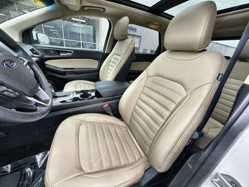 Used 2016 Ford Edge SEL w/ Equipment Group 201A AWD/4WD image 13