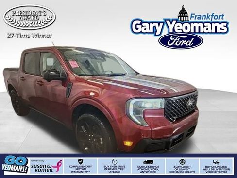 Used 2025 Ford Maverick Lariat w/ Black Appearance Package image 1