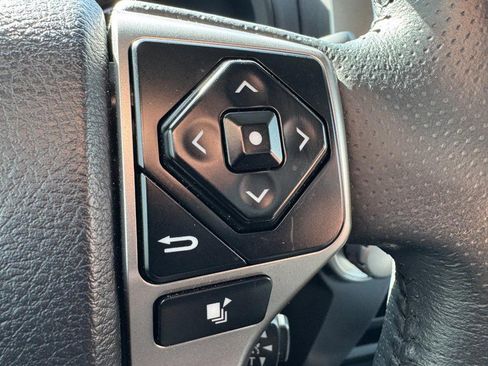 Used 2024 Toyota 4Runner SR5 image 18