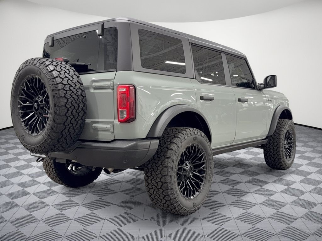 Used 2024 Ford Bronco Black Diamond AWD/4WD image 9