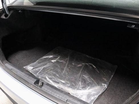 Used 2020 Subaru Legacy Premium image 13