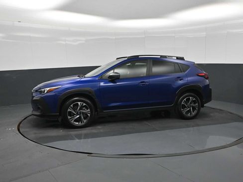 Used 2024 Subaru Crosstrek 2.0i Premium AWD/4WD image 4