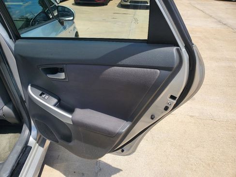 Used 2011 Toyota Prius Two FWD image 8