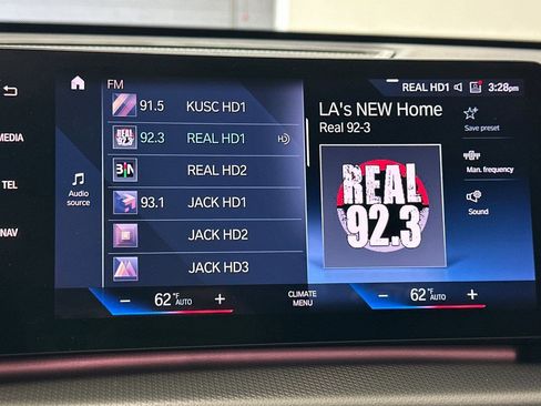 Used 2023 BMW X1 xDrive28i w/ M Sport Package image 21