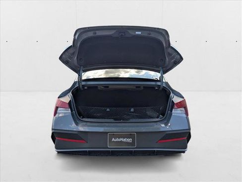 New 2025 Hyundai Elantra Sport image 19