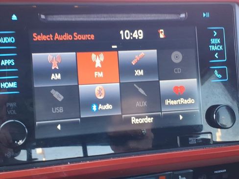 Used 2016 Toyota Tacoma TRD Off-Road image 6