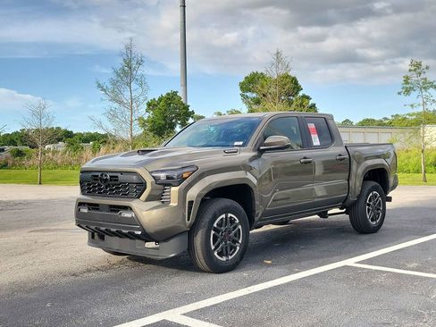 New 2026 Toyota Tacoma TRD Sport w/ TRD Sport Premium Package image 31