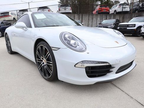 Used 2015 Porsche 911 Carrera S image 9