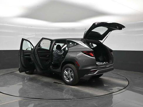 New 2026 Hyundai Tucson SE AWD/4WD image 42