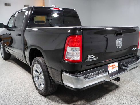 Used 2022 RAM 1500 Big Horn AWD/4WD image 9