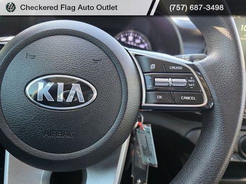 Used 2021 Kia Forte LXS image 25