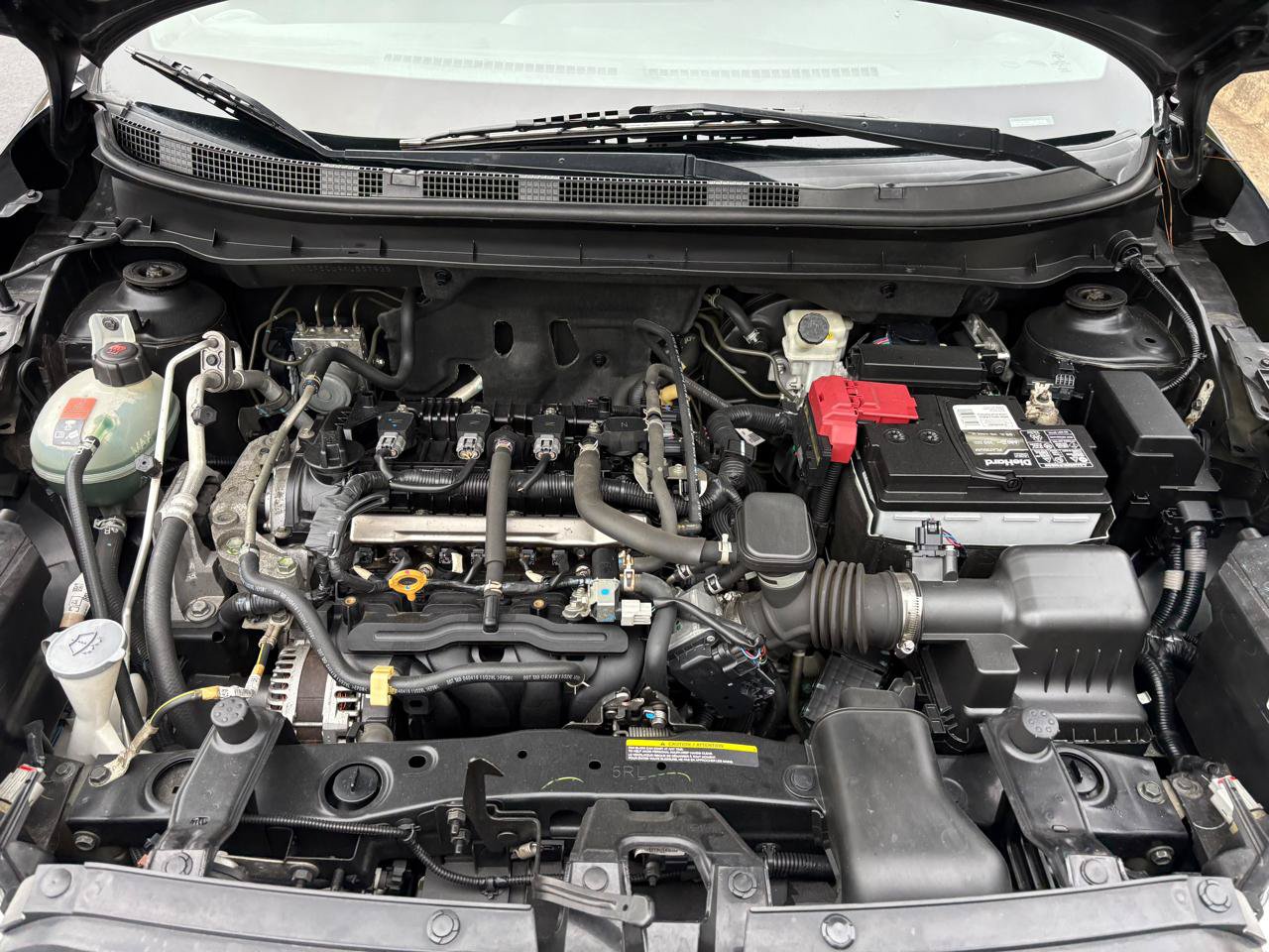 Used 2019 Nissan Kicks S FWD image 21