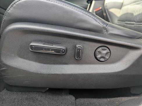 Used 2021 Honda CR-V EX-L image 11