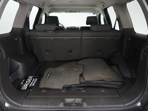 Used 2007 Nissan Xterra X w/ Power Pkg image 9