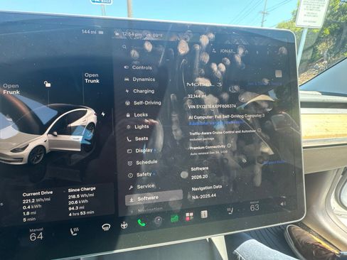 Used 2023 Tesla Model 3 Standard Range RWD image 9