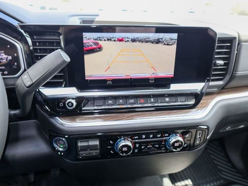 New 2026 GMC Sierra 1500 Elevation image 14