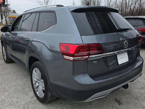 Used 2019 Volkswagen Atlas SE w/ Panoramic Sunroof Package image 4