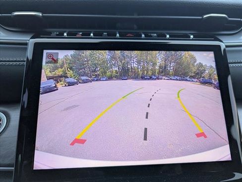 New 2025 Jeep Grand Cherokee Limited w/ Black Appearance Package image 16